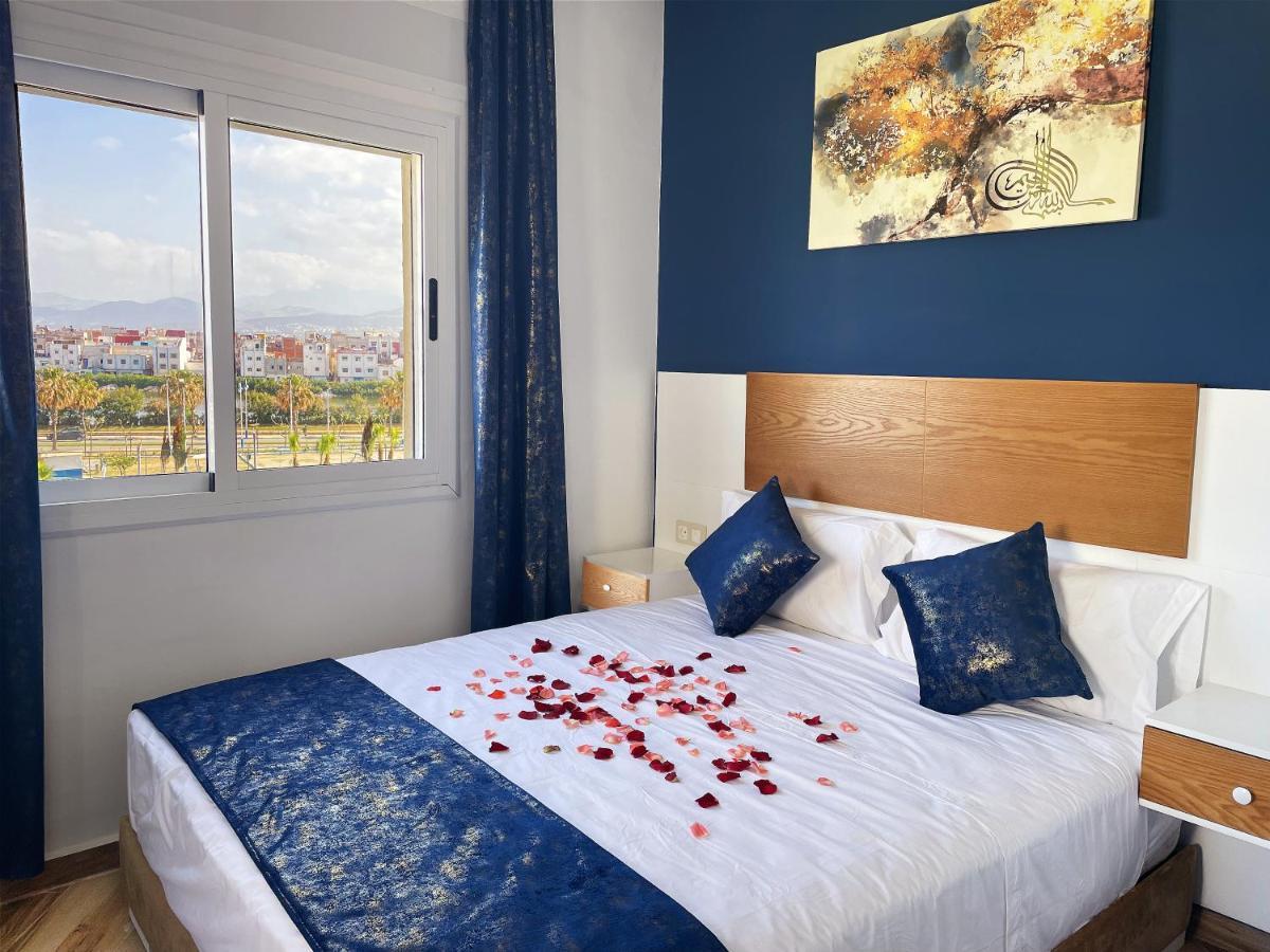 Hostal Mh Borj Мартиль Экстерьер фото