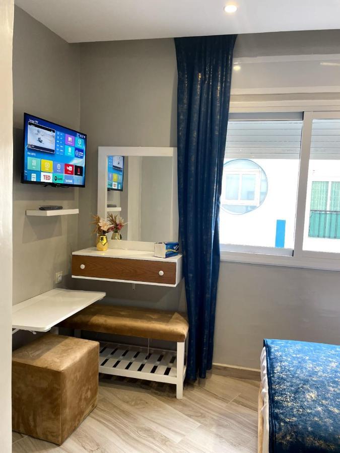 Hostal Mh Borj Мартиль Экстерьер фото